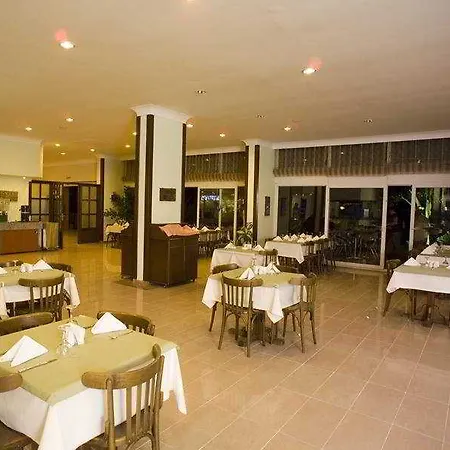 Riviera Lägenhetshotell