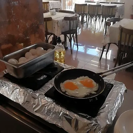 Riviera Lejlighedshotel